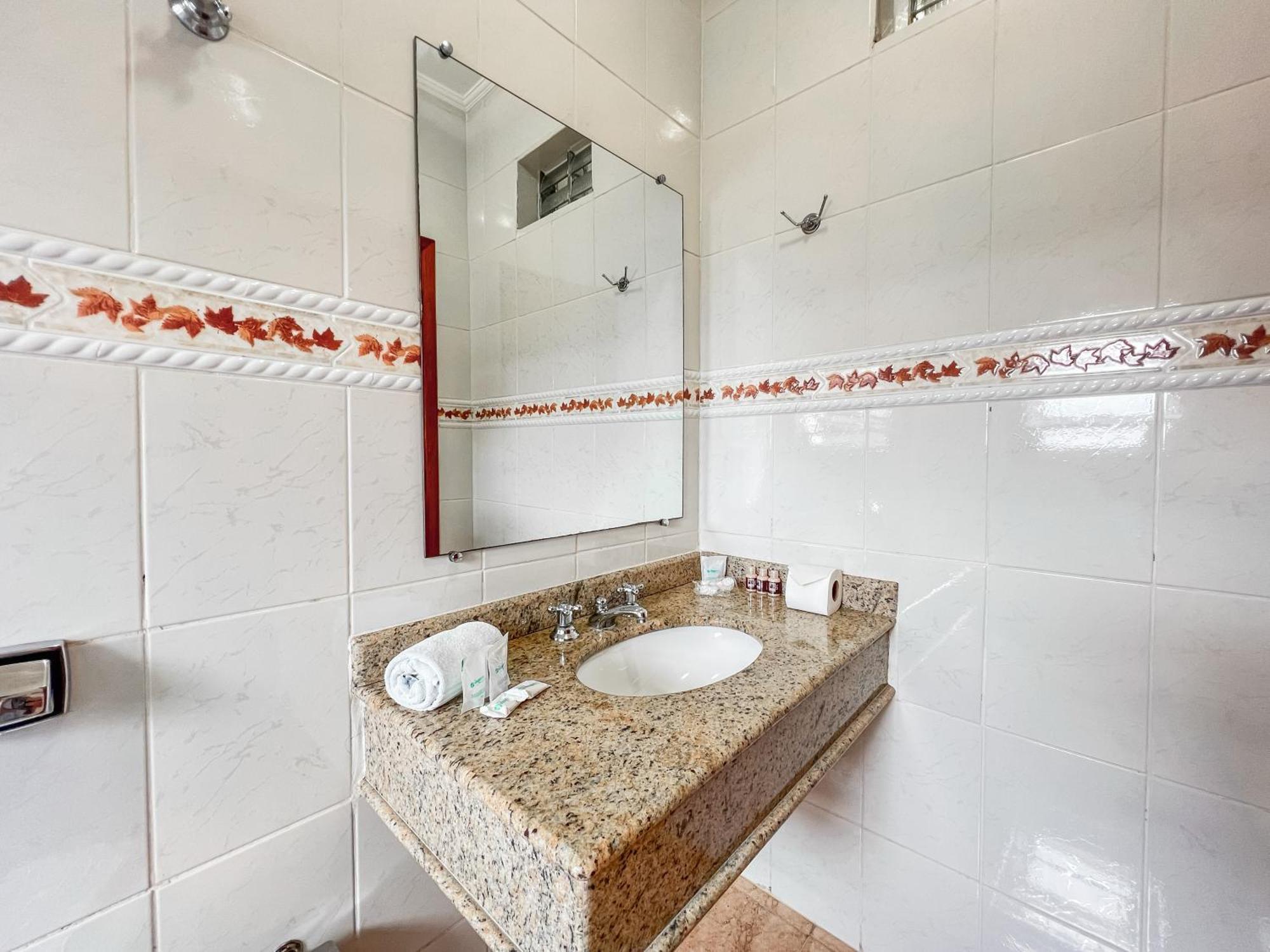 Pousada Vilage Inn Capivari - By Nacional Inn — Fotos 3